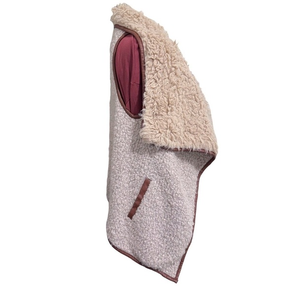 Love Tree Faux Fux Wool Blens Fleece Vest Size Small Popcorn Texture - Picture 4 of 9